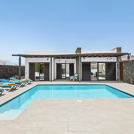 3 Bedroom Villa With Private Pool Close To Papagayo Beach Playa Blanca  Exterior foto