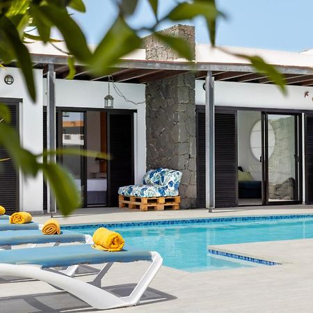 3 Bedroom Villa With Private Pool Close To Papagayo Beach Playa Blanca  Exterior foto